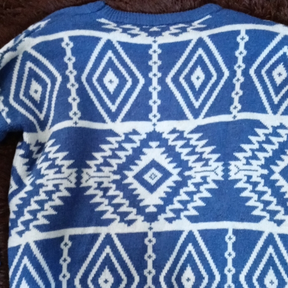 Hi/lo print sweater - Picture 5 of 6
